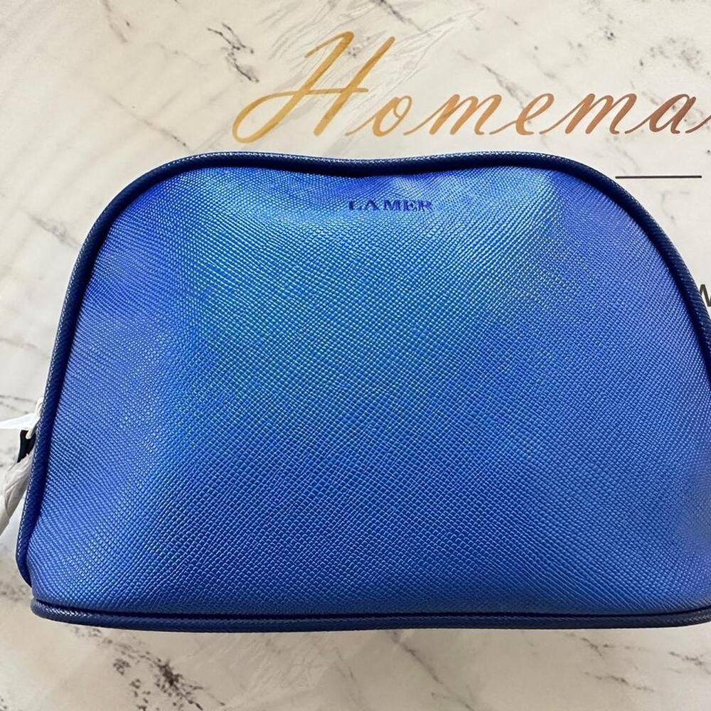 La mer blue leather makeup